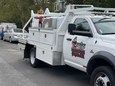 2018 U.S. JETTING 4018-300 TK W/ REMOTE, DODGE RAM 4500 DIESEL