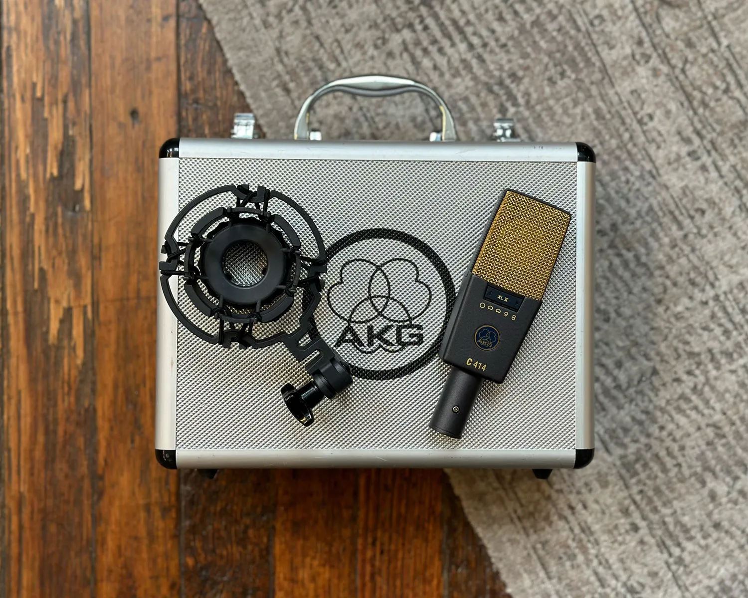 AKG C414 XL II