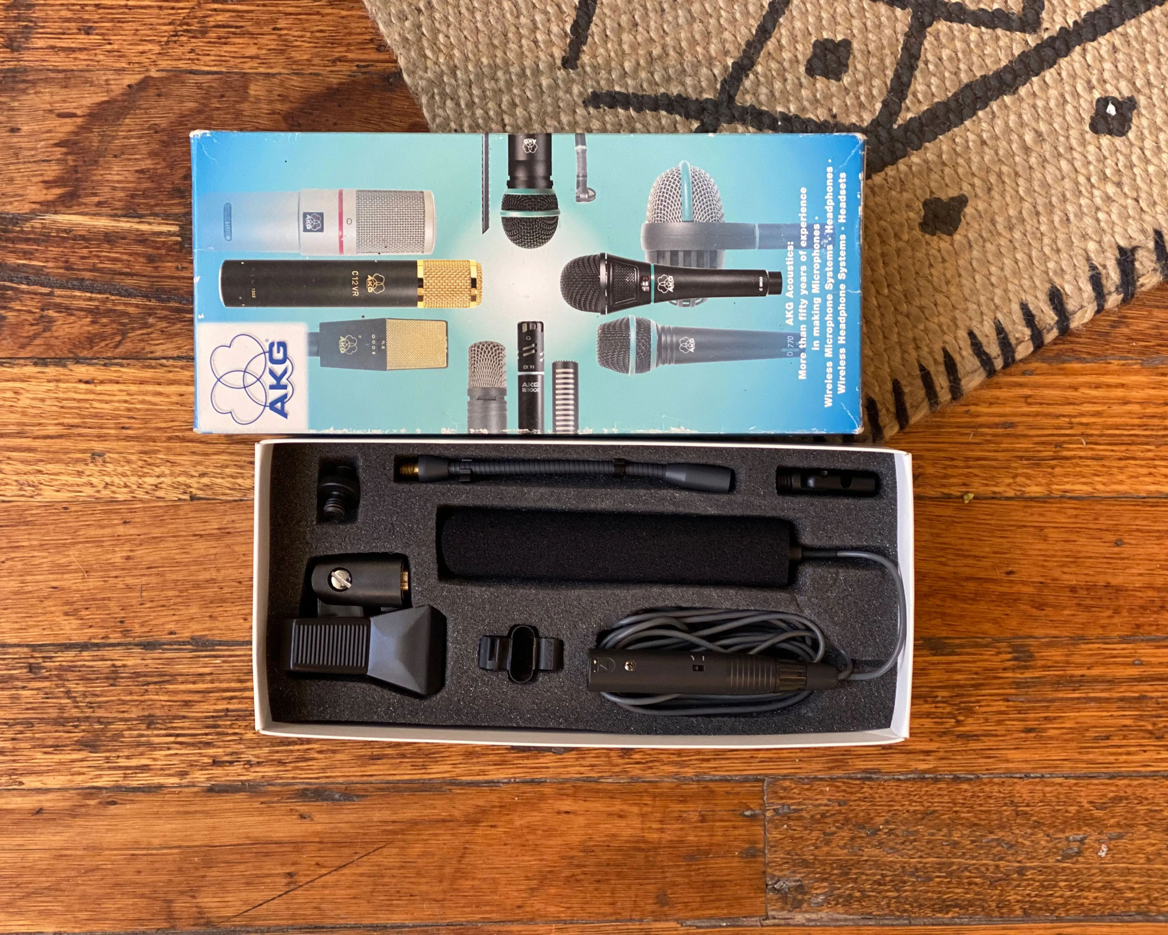 AKG C747 Shotgun Condenser Microphone