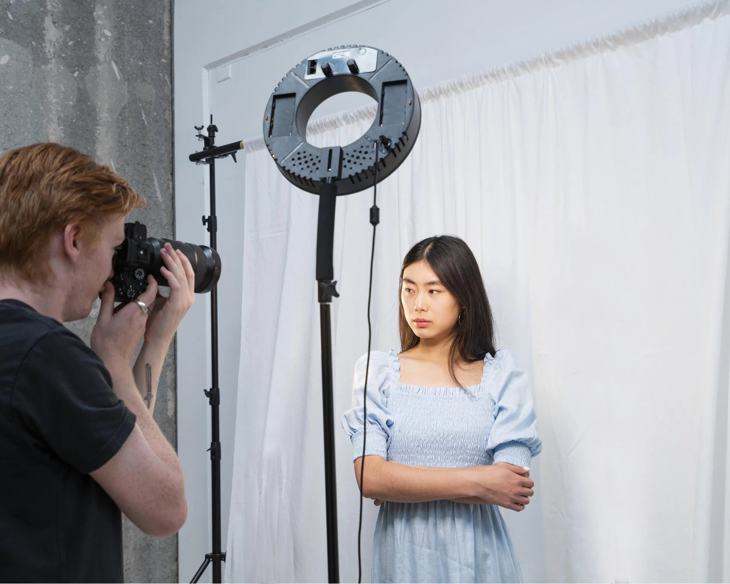 Backdrop Stand & Double Muslin (Black and White) Cotton Backdrop Kit - Bundle
