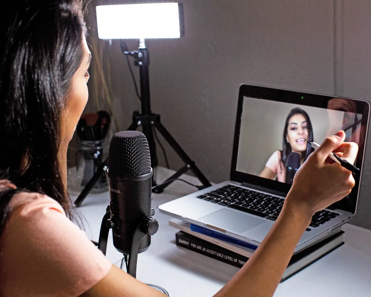 Boya BY-PM700 USB Condenser Podcast Microphone (OPEN BOX)