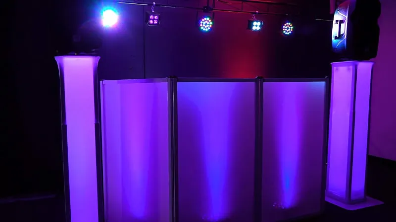 DJ Kit Rockville RPG102K with 10" Speakers   Mic   Stands   Front   Overhead Light   LED Fog RPG102K RFAAW DJ PACK 3