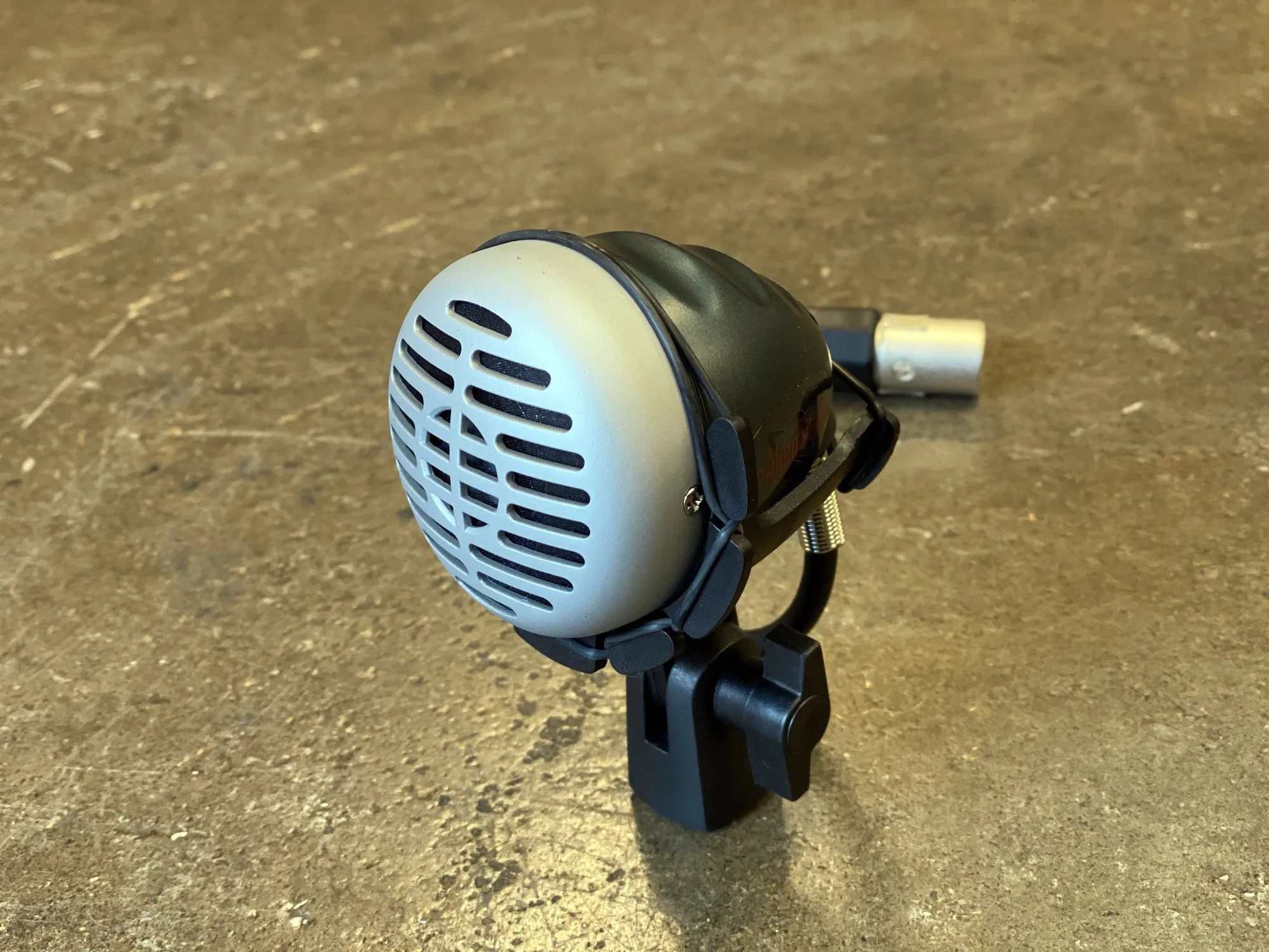 DrAlienSmith DirtMic-01