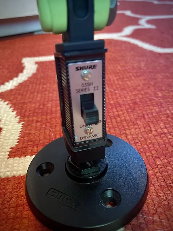 Dynamic microphone Shure 55SH Series II Unidyne Cardioid Dynamic Microphone (rare lime green!!!)