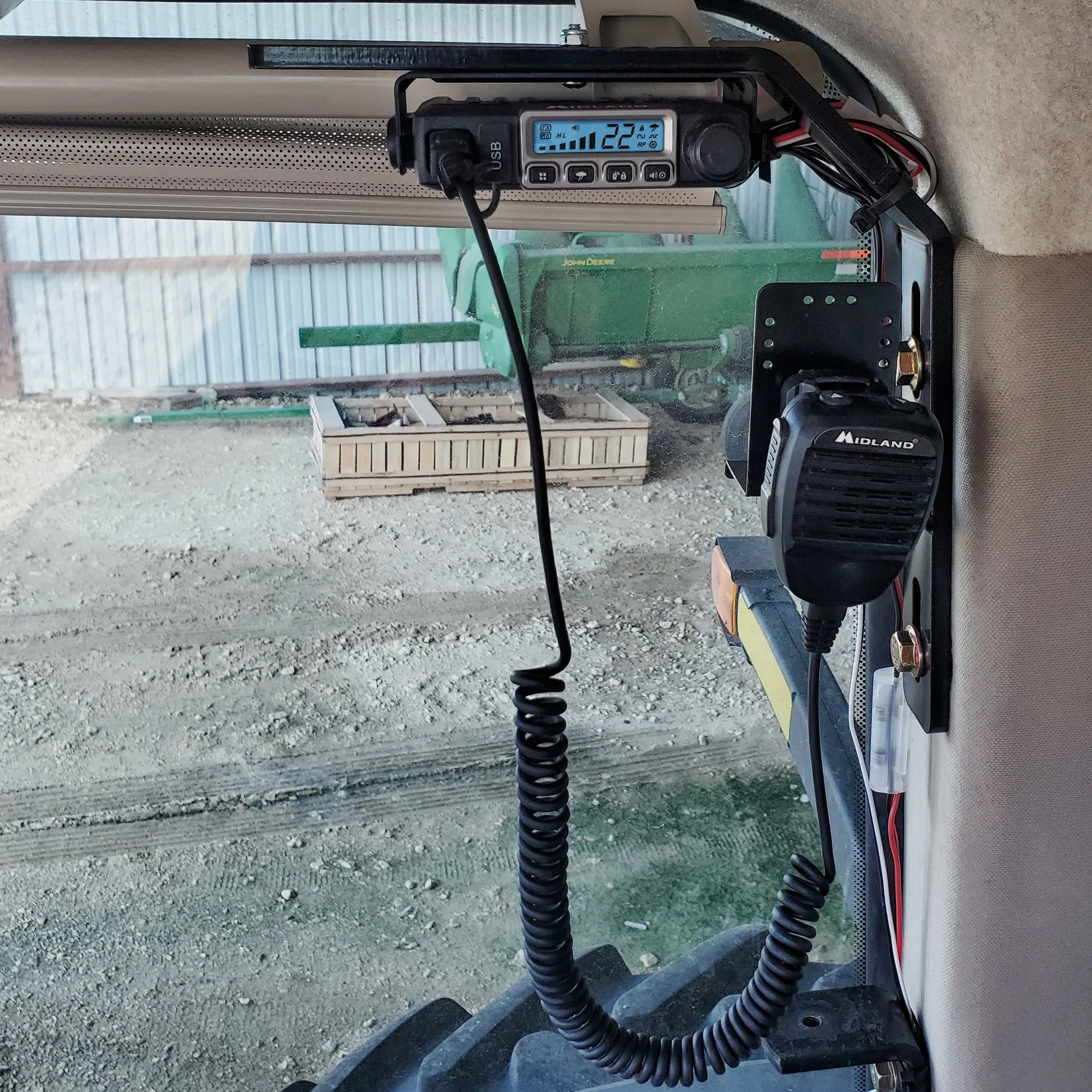 JOHN DEERE COMMAND VIEW MOUNT - MXMTJD02