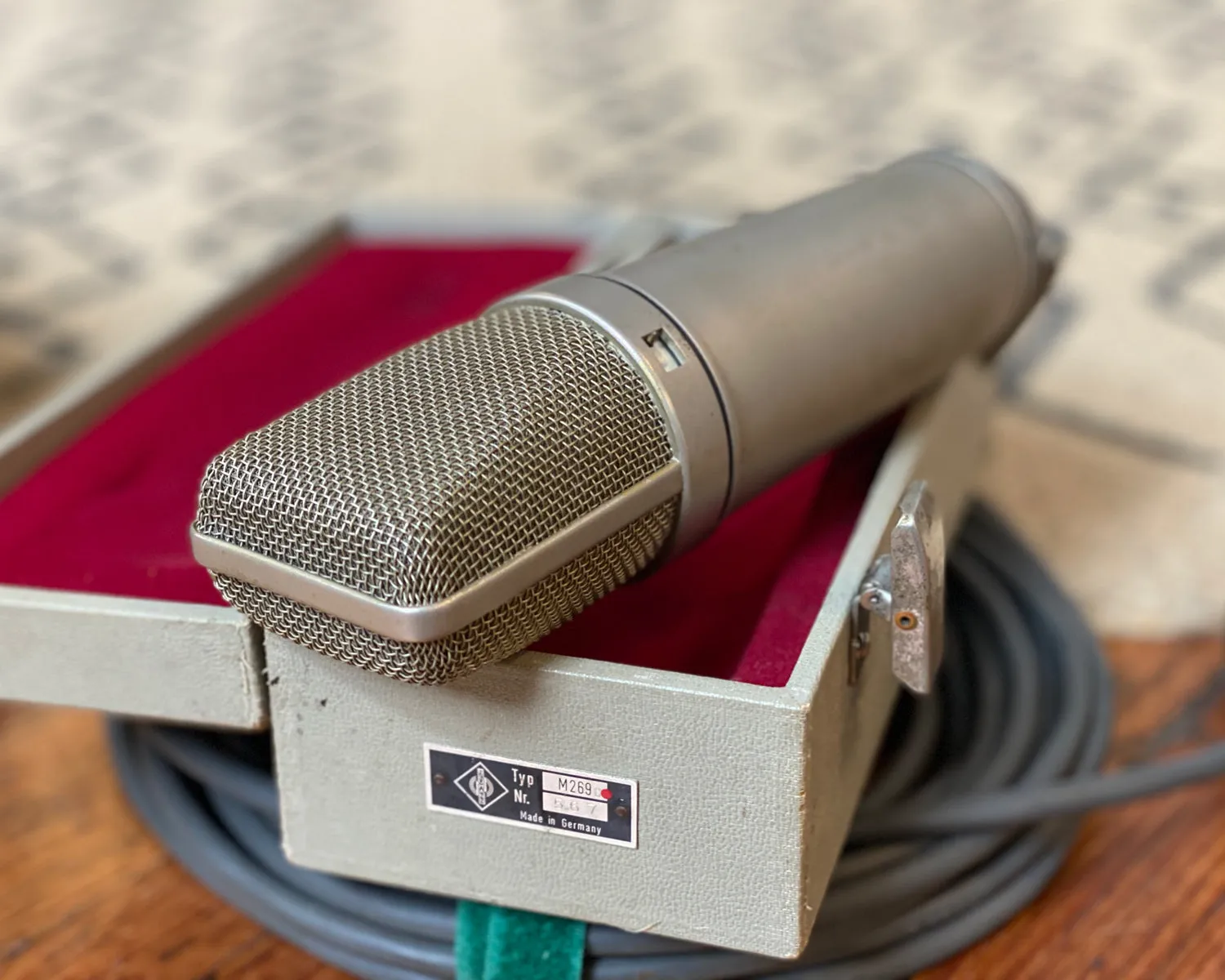 Neumann M 269 (U67) - Serviced by Wagner Microphones