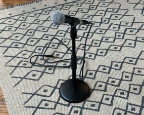 Shure SM58 with desktop stand & cable