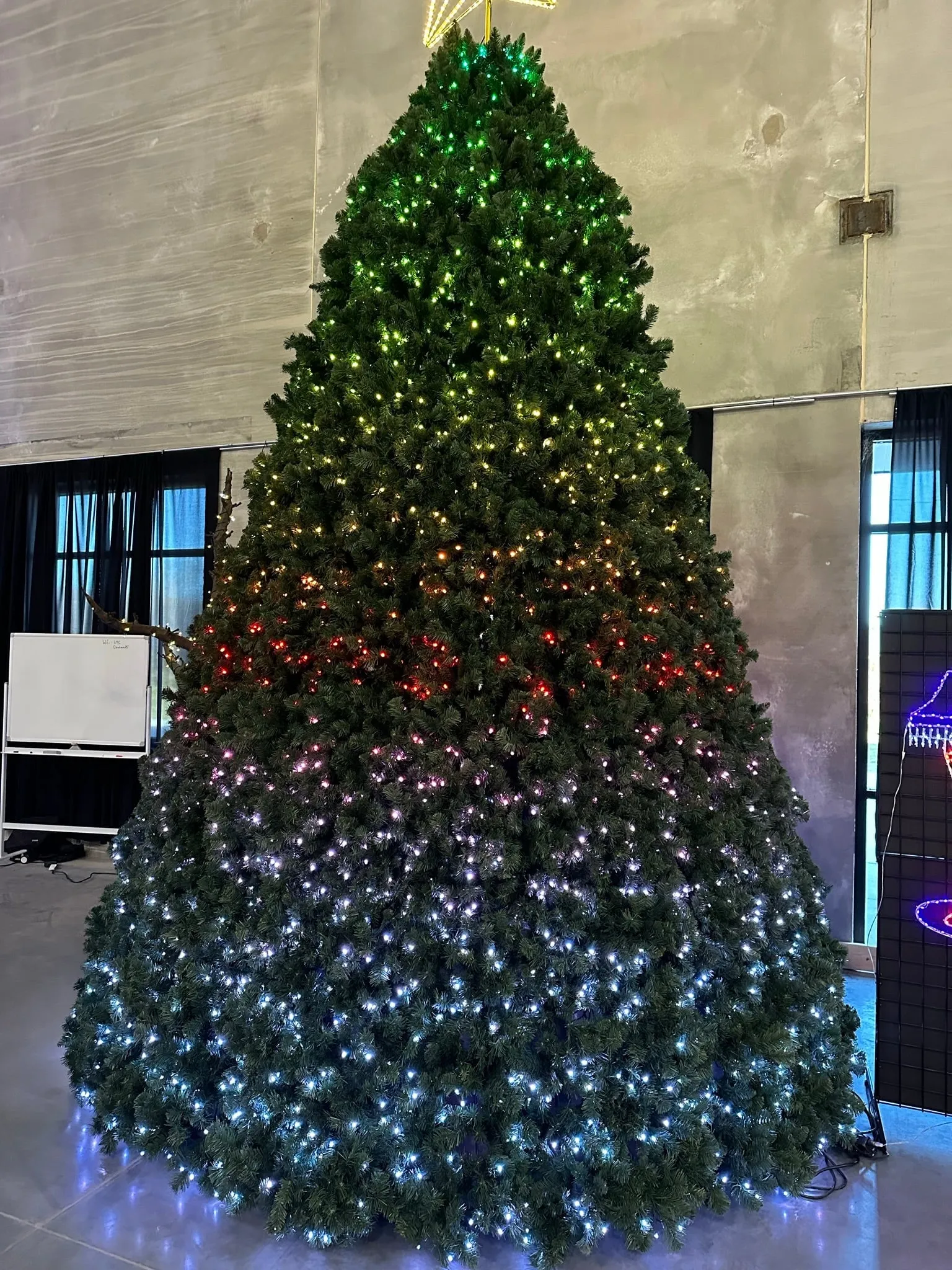 Tower Tree - RGB Color Changing