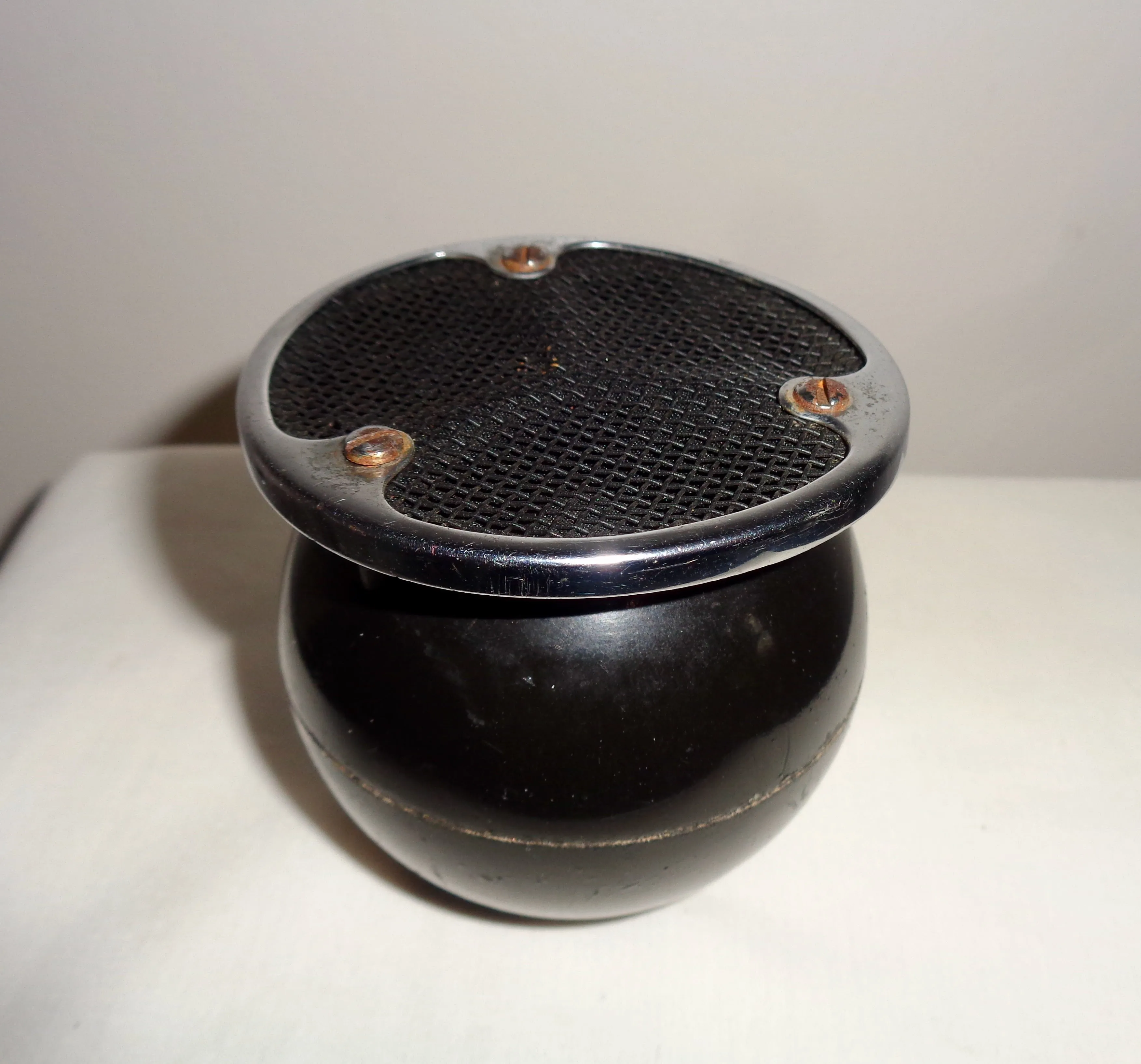 Western Electric 630A Omnidirectional Dynamic Apple and Biscuit Microphone